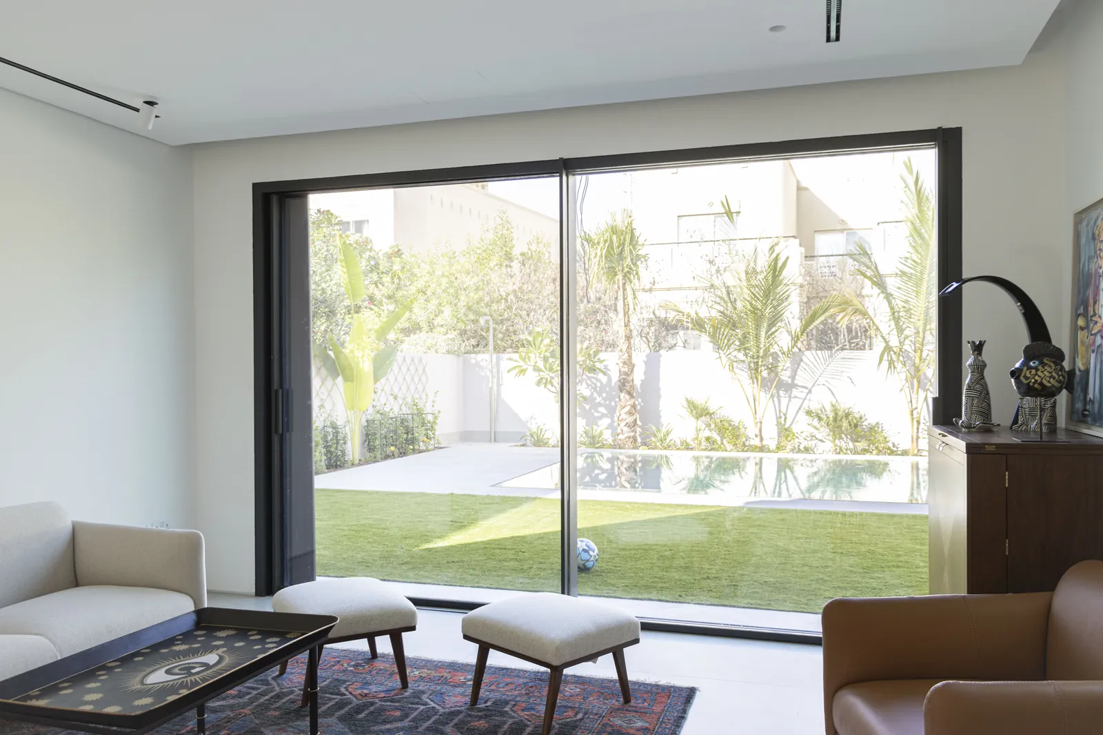 Maeen Private Villa, The Lakes — photo